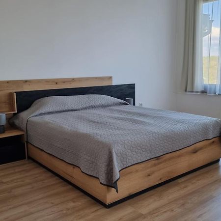 Guest Rooms Sea View Balcsik Kültér fotó