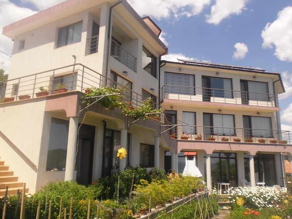Guest Rooms Sea View Balcsik Kültér fotó
